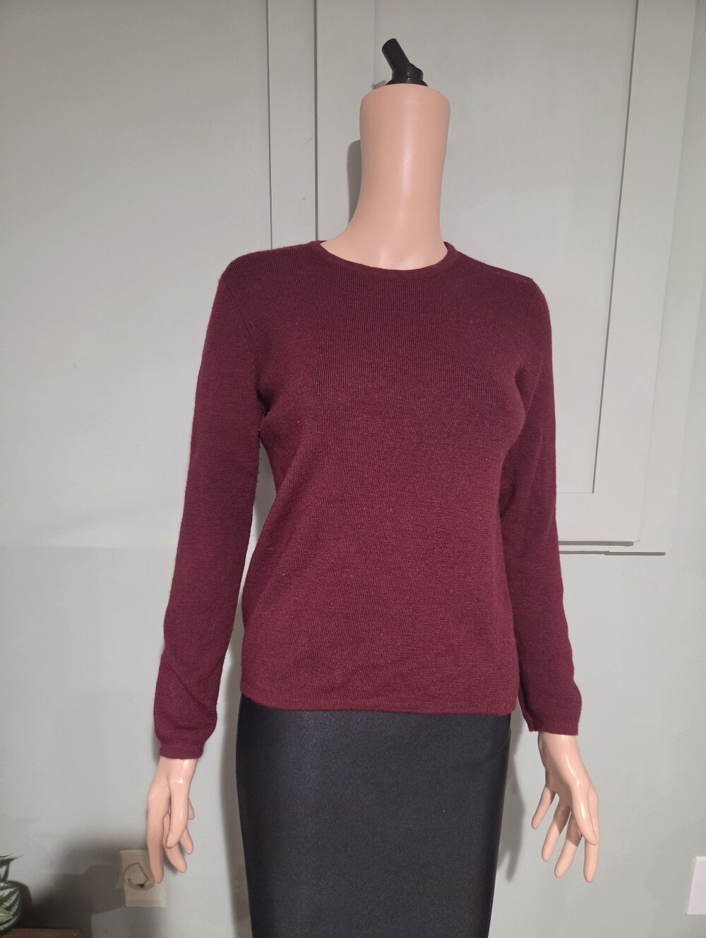 Vintage Tweeds 100% Italian Merino Wool Burgundy Crewneck Sweater Medium - Picture 3 of 14